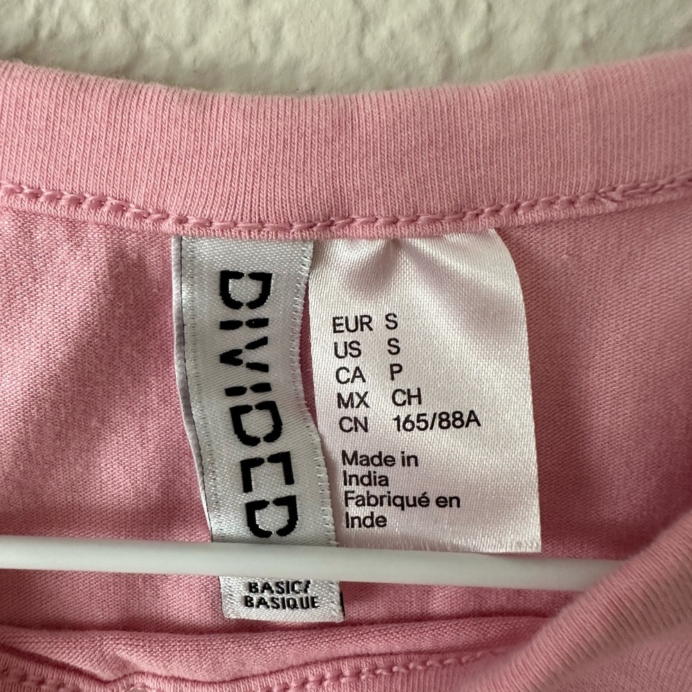 Pink top cute - Picture 2 of 3